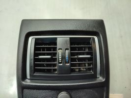 BMW 4 F32 F33 Griglia di ventilazione posteriore 9207330