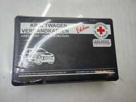 Audi A3 S3 8V Trousse de premiers secours 