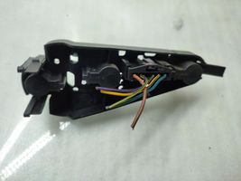 BMW X1 E84 Cubierta del soporte de la lámpara de la luz trasera 03425530