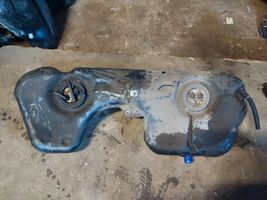 BMW 3 E90 E91 Réservoir de carburant 6765701