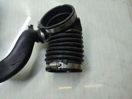 BMW 3 F30 F35 F31 Część rury dolotu powietrza 8575040