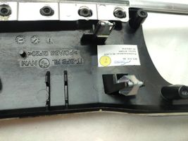 BMW 5 F10 F11 Panelės apdaila 8050170