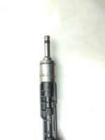 BMW 3 F30 F35 F31 Injecteur de carburant 7597870