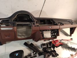 BMW 5 GT F07 Kit airbag avec panneau 33678383901