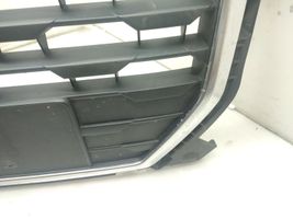 Audi Q2 - Grille calandre supérieure de pare-chocs avant 81A853651