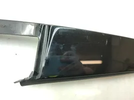 Audi A1 Galinių durų stiklo apdaila 8X4839902E