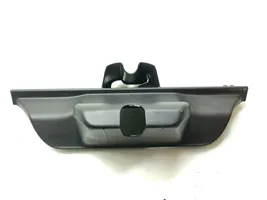 BMW X5 E70 Tailgate/boot lid lock trim 7177378