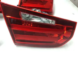 BMW 3 F30 F35 F31 Set di luci posteriori 7371112