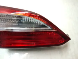 Hyundai i30 Lampy tylnej klapy bagażnika 92403A62