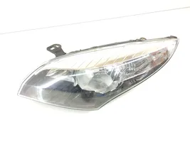 Renault Megane III Faro/fanale 130702412600