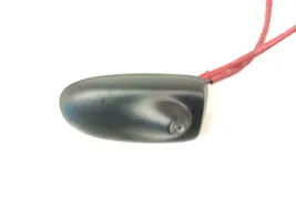 Toyota Yaris Stogo (GPS) antenos dangtelis 