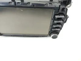 Toyota Yaris Panel / Radioodtwarzacz CD/DVD/GPS 861400D400