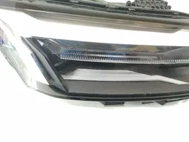Audi A5 Lampa przednia 8W6941012