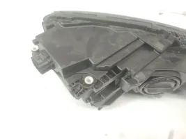 Audi A5 Lampa przednia 8W6941011