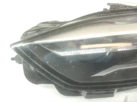 Audi A5 Lampa przednia 8W6941011