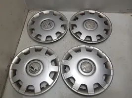 Volkswagen Golf IV R14 wheel hub/cap/trim 1J0601147L