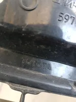Toyota Auris E180 Etupuskurin alempi jäähdytinsäleikkö 5311202670