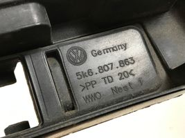 Volkswagen Golf VI Support de pare-chocs arrière 5K6807863