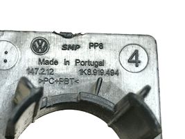 Volkswagen Scirocco Priekinis parkavimo (PDC) daviklio laikiklis (-iai) 1K8919494