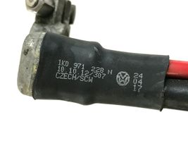 Volkswagen Scirocco Câble de batterie positif 1K0971228N