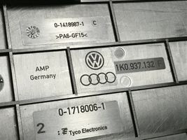 Volkswagen Scirocco Pokrywa skrzynki bezpieczników 1K0937132F