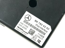 Mercedes-Benz ML W164 Telefono valdymo blokas B67824252