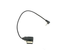 Volkswagen Touareg II Prise interface port USB auxiliaire, adaptateur iPod 7P6035443