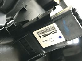 Chevrolet Camaro Instrumentu paneļa dekoratīvā apdare 23357338