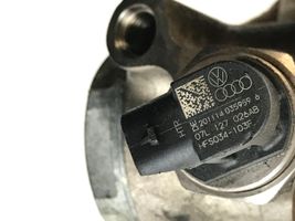 Audi A6 C7 Pompa ad alta pressione dell’impianto di iniezione 07L127026AB