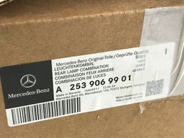 Mercedes-Benz GLC AMG Lampy tylnej klapy bagażnika A2539069901
