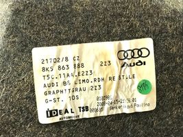 Audi A4 S4 B8 8K Tavaratilan/takakontin alempi sivuverhoilu 8K5863888