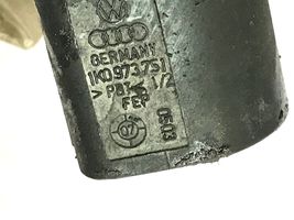 Audi A4 S4 B8 8K Johtimet (käynnistysmoottori) 8K0971824