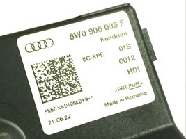 Audi A4 S4 B9 8W Polttoaineen ruiskutuspumpun ohjainlaite/moduuli 8W0906093F