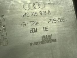 Audi A3 S3 8V Parte del condotto di aspirazione dell'aria 8V2819979A