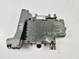 Volvo S90, V90 Boîte à fusibles 31499159