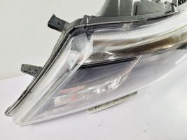 Nissan Pathfinder R52 Lampa przednia 949684