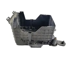 Volkswagen PASSAT B7 Battery box tray 1K0915325B