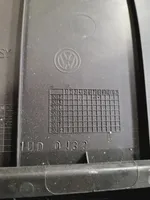 Volkswagen PASSAT B7 Takaluukun koristelista 3C9867605A