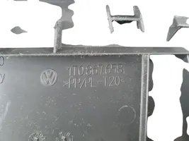 Volkswagen Touran II Moulure feu arrière 1T0867658