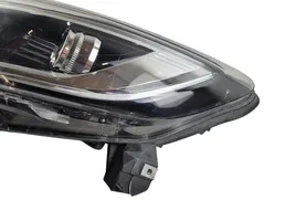 Renault Kadjar Lampa przednia 260601991R