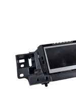 Ford Focus Monitor / wyświetlacz / ekran F1FT18B955LB