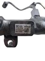 KIA Sportage Tuyau de conduite principale de carburant 314002U200