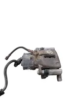 Volkswagen PASSAT B7 Bremssattel hinten 32332267K