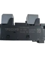 Volvo XC90 Module de fusibles 32268453