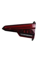 Audi A4 S4 B9 Lampy tylnej klapy bagażnika 8W5945094A