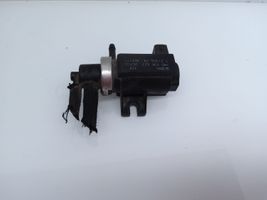 Volkswagen Golf III Electromagnetic valve 1H0906627