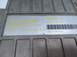 Volkswagen Golf II Sterownik / Moduł ECU 0285007032