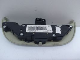 Mercedes-Benz ML W163 Altra parte interiore 825960