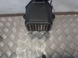 Mercedes-Benz E A207 Subwoofer-bassokaiutin A2078200002