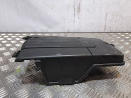 Volkswagen PASSAT B7 USA Tapa/cubierta para la caja de la batería 3C0915443A